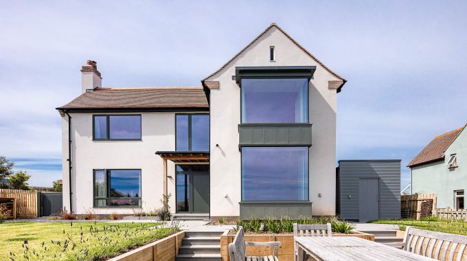 COAST & COUNTRY – A TALE OF TWO HOMES…